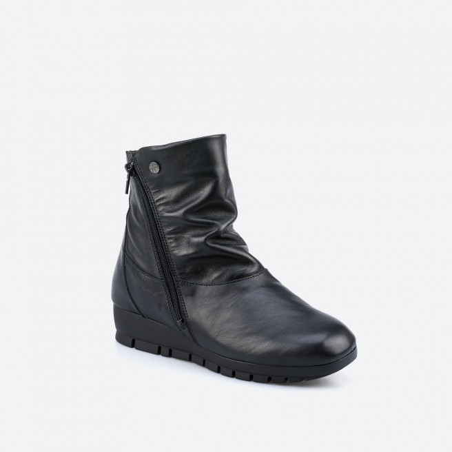 Black Low boots in Leather for Woman - CID