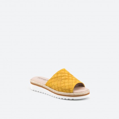 Yellow Mules in Leather for Woman - GRAMA